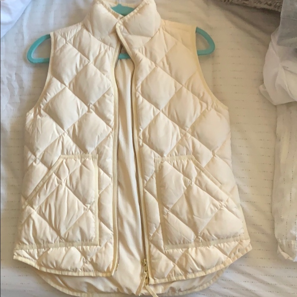 Jcrew cream puffer vest